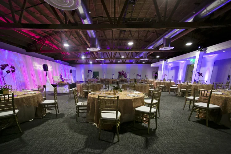 CATALINA_PROMOTIONAL_0026-750-3