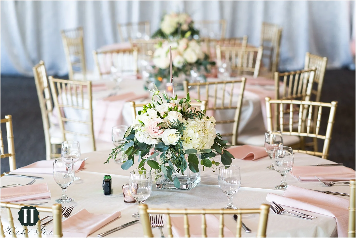 Wayfarers-Chapel-Wedding_Catalina-Room-Reception_Redondo-Beach_Palos-Verdes_Hitched-Photo063+1