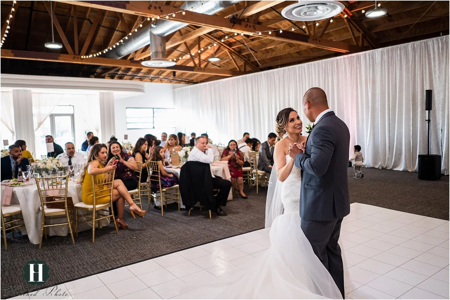 Wayfarers-Chapel-Wedding_Catalina-Room-Reception_Redondo-Beach_Palos-Verdes_Hitched-Photo105